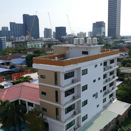 Sundowner Sukhumvit Apartment Bangkok Luaran gambar
